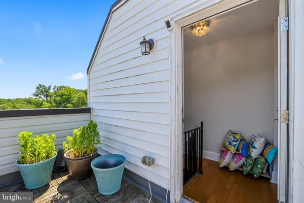 $409,999 | 2221 M Street Northeast, Unit PH1, Washington, DC 20002