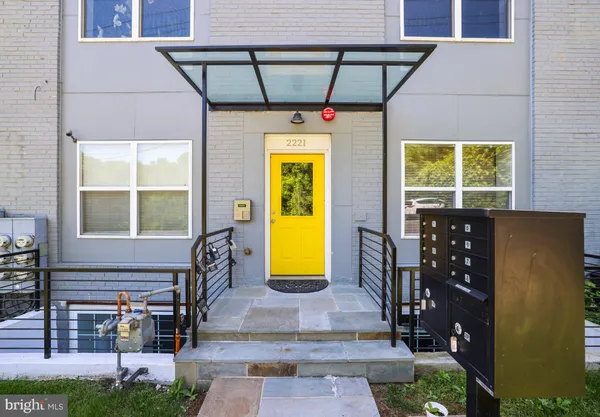 $409,999 | 2221 M Street Northeast, Unit PH1, Washington, DC 20002