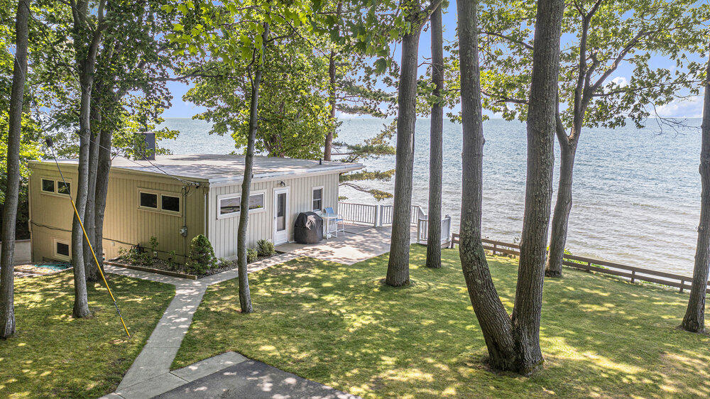 18213 North Shore Estates Road Spring Lake, MI 49456 - Photo 1 of 56 026_dji_0234
