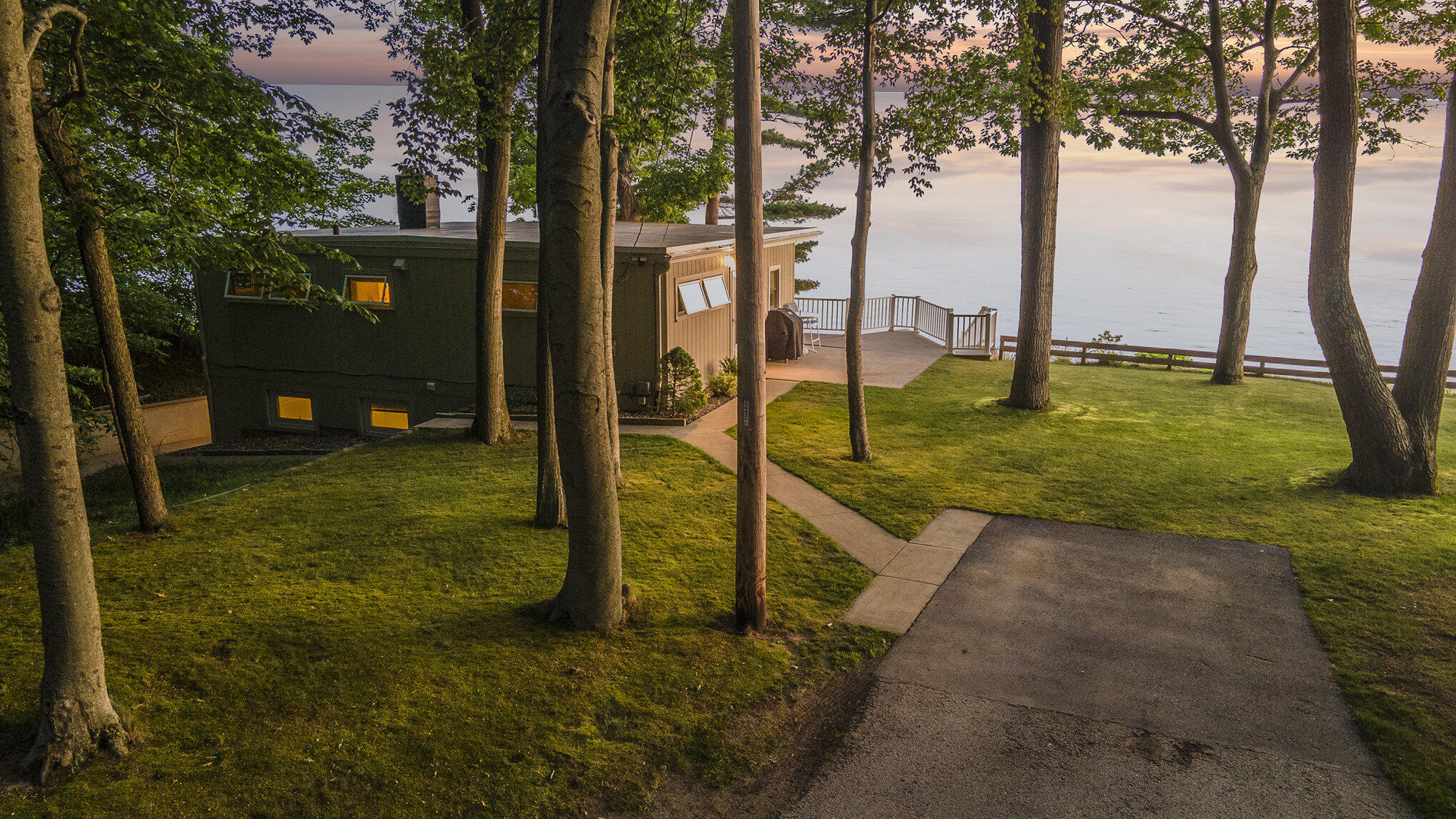 18213 North Shore Estates Road Spring Lake, MI 49456 - Photo 2 of 56 001_dji_0193