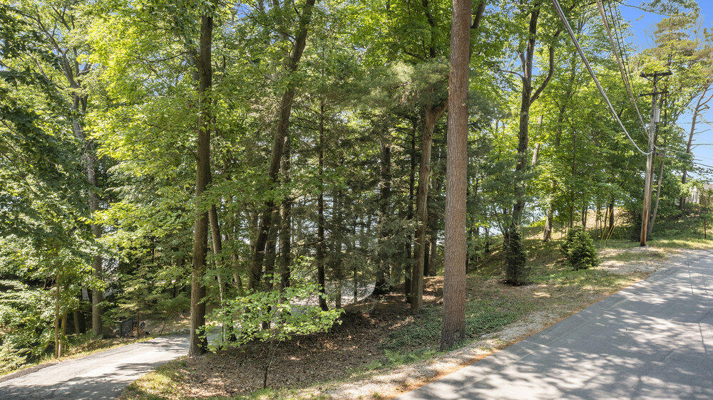 18213 North Shore Estates Road Spring Lake, MI 49456 - Photo 31 of 56 002_dji_0237