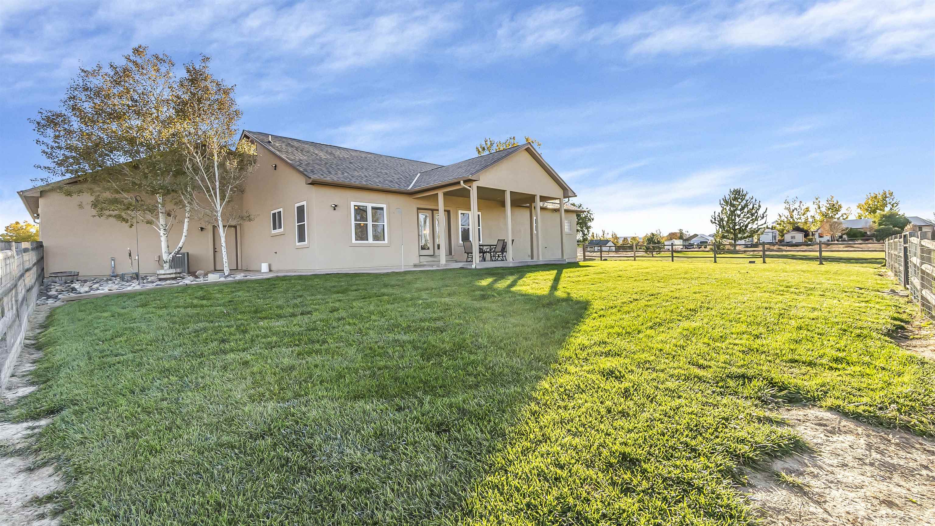 1272 14 Road Loma, CO 81524 - Photo 4 of 28