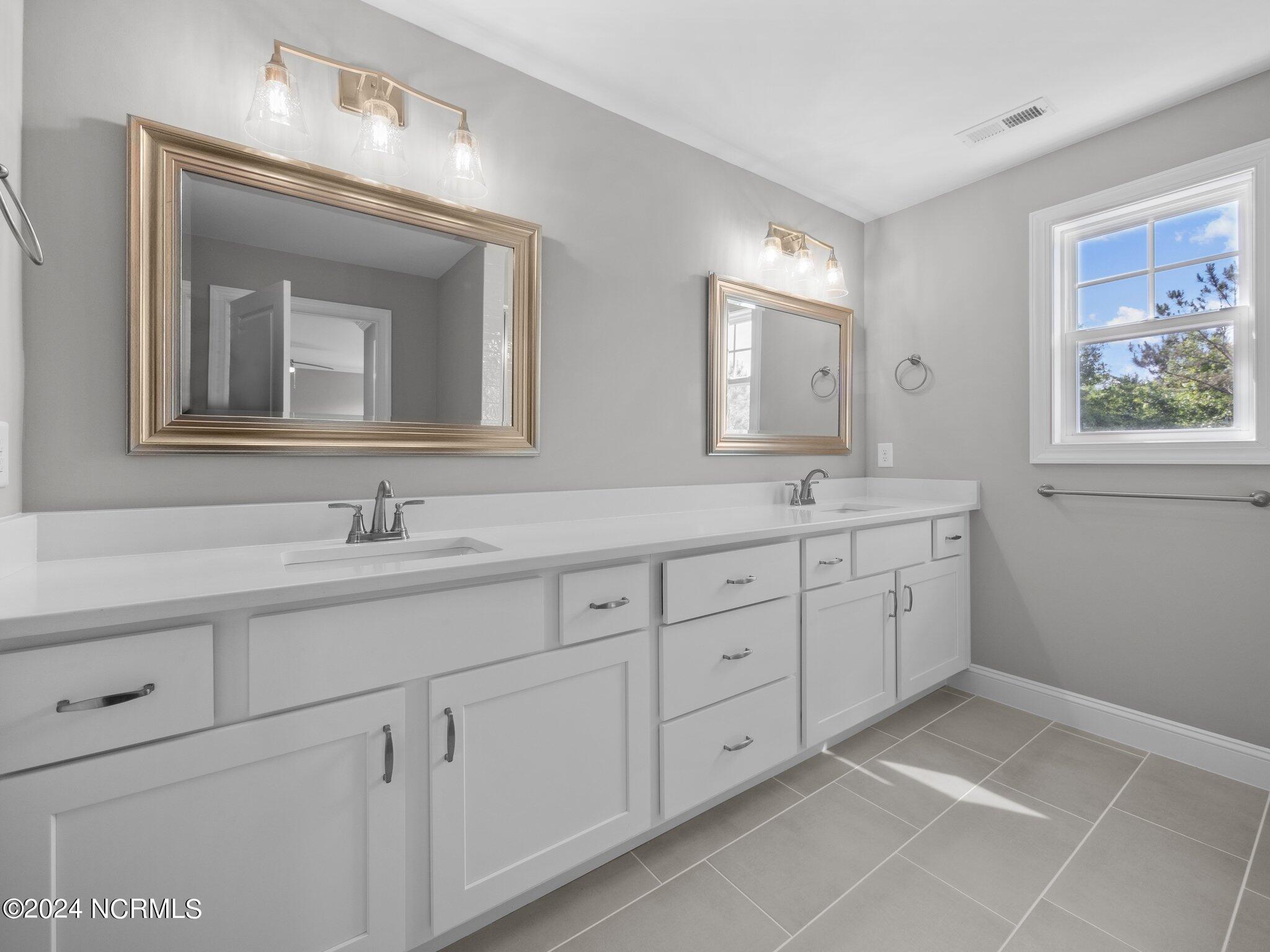 128 Beagle Drive Hubert, NC 28539 - Photo 27 of 49 32-web-or-mls-P5062957