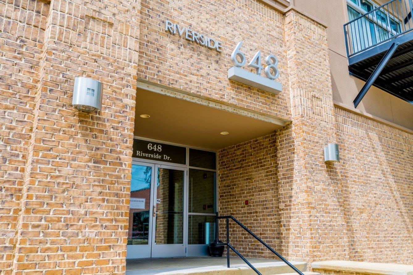 648 Riverside Drive, Unit 415 Memphis, TN 38103 - Photo 1 of 22 Gallery Image 1