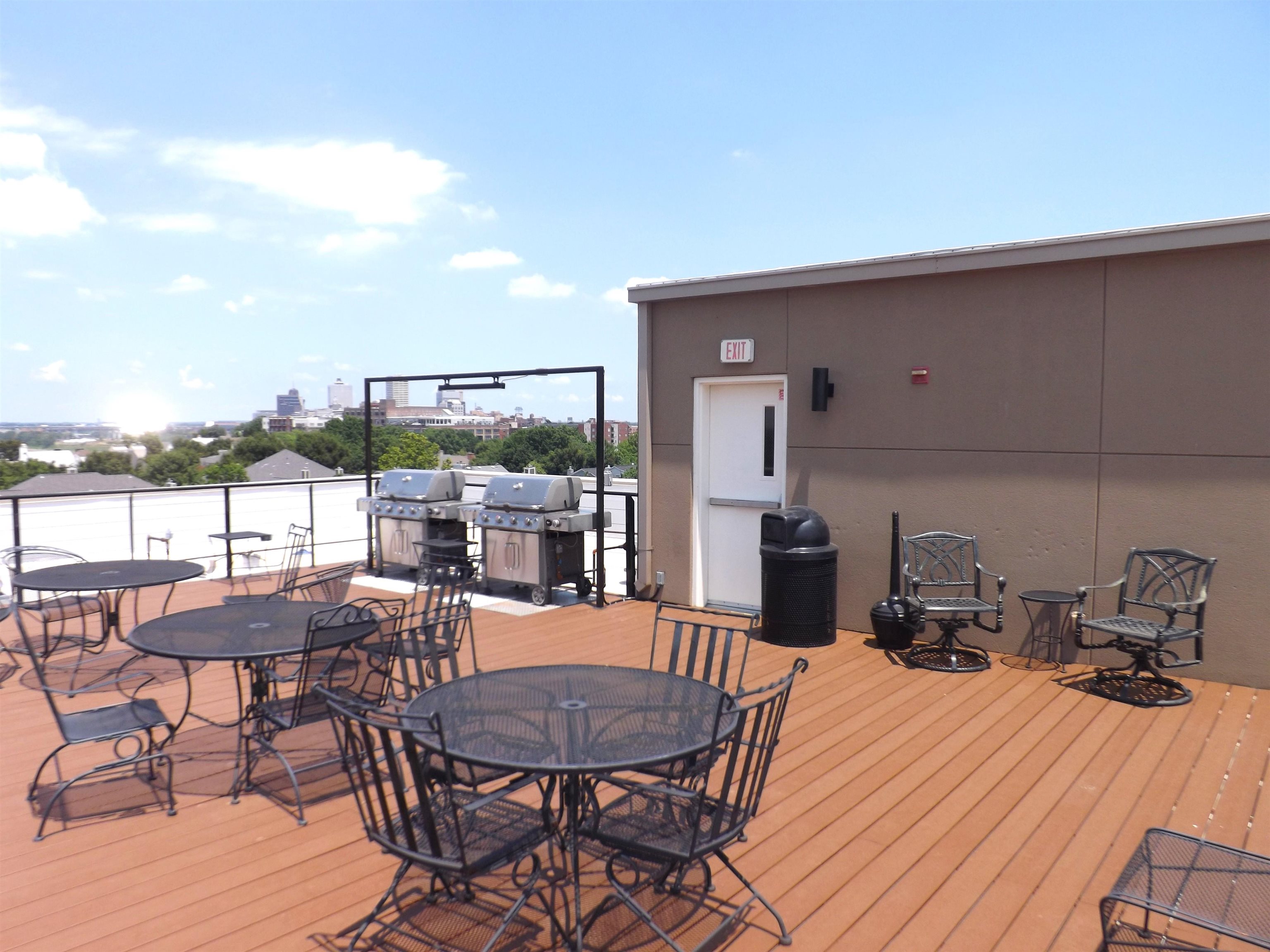 648 Riverside Drive, Unit 415 Memphis, TN 38103 - Photo 19 of 22 Gallery Image 19