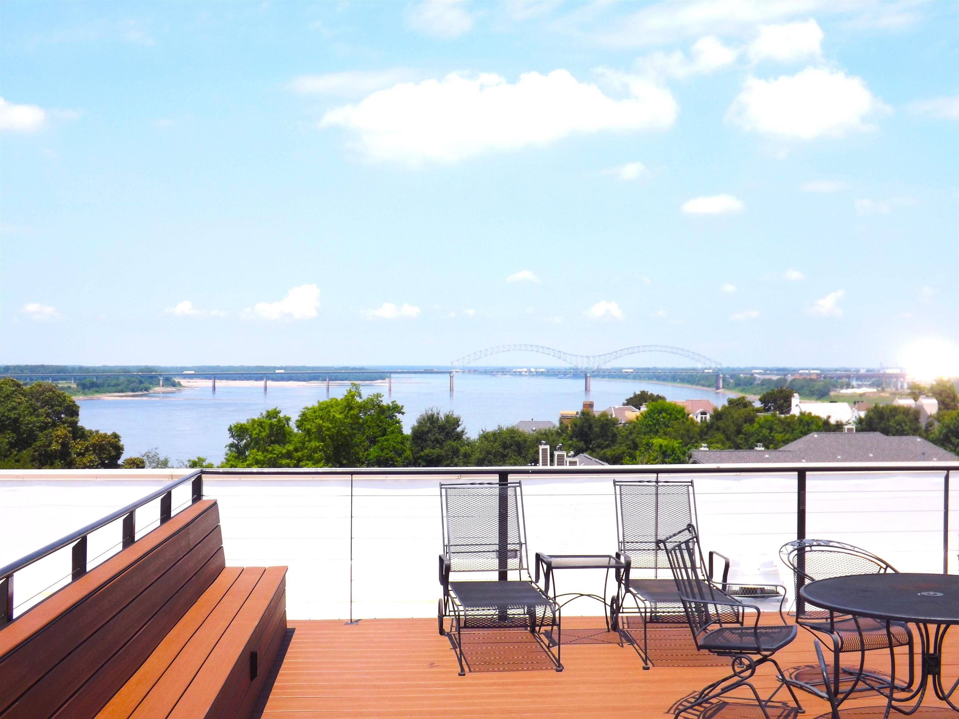 648 Riverside Drive, Unit 415 Memphis, TN 38103 - Photo 20 of 22 Gallery Image 20