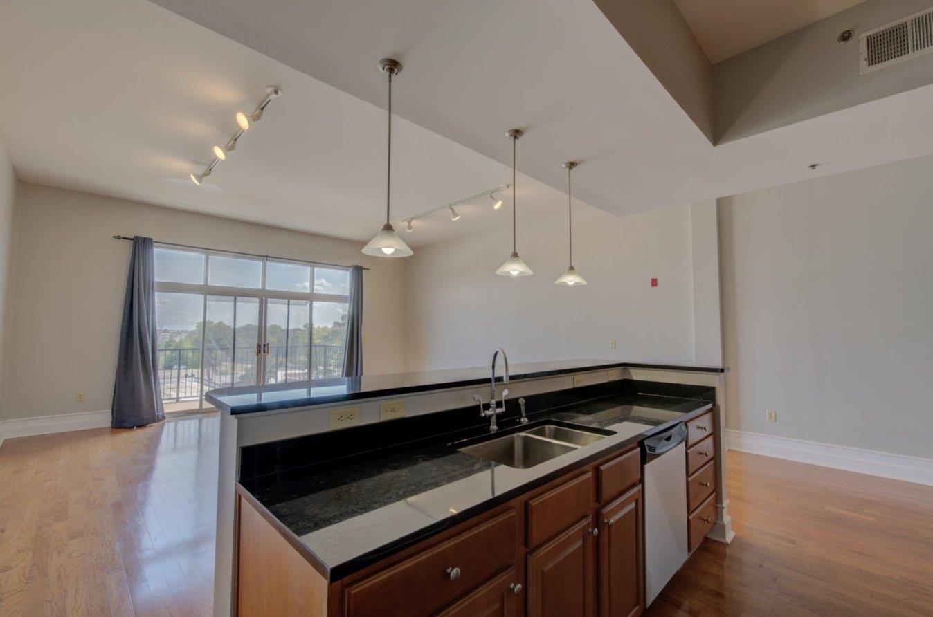 648 Riverside Drive, Unit 415 Memphis, TN 38103 - Photo 7 of 22 Gallery Image 7