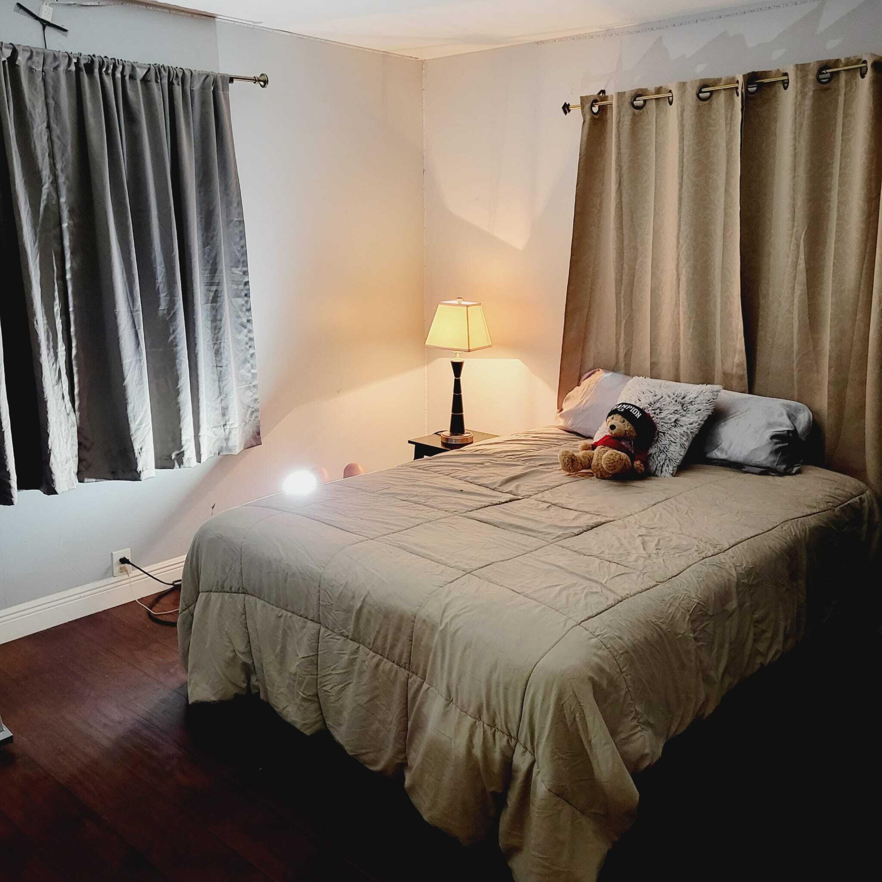 461 West 33rd Street Riviera Beach, FL 33404 - Photo 22 of 56 MARIA BED 2 PIC 1