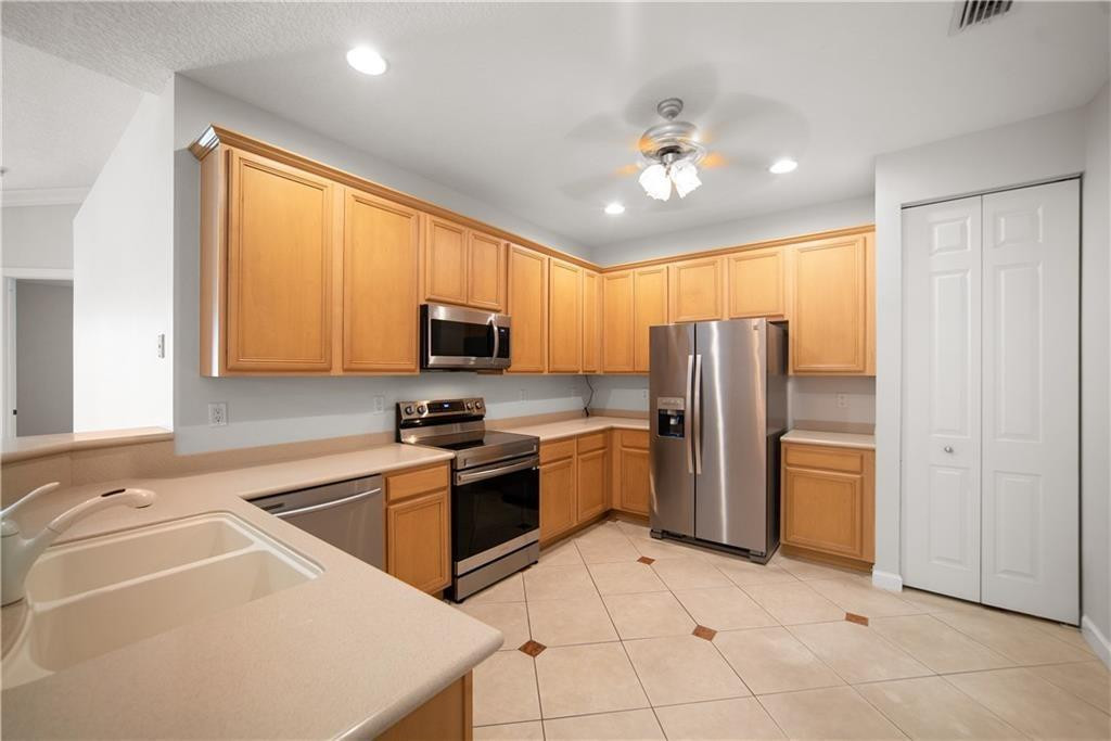 23065 Addison Lakes Circle Boca Raton, FL 33433 - Photo 21 of 34 Photo 21