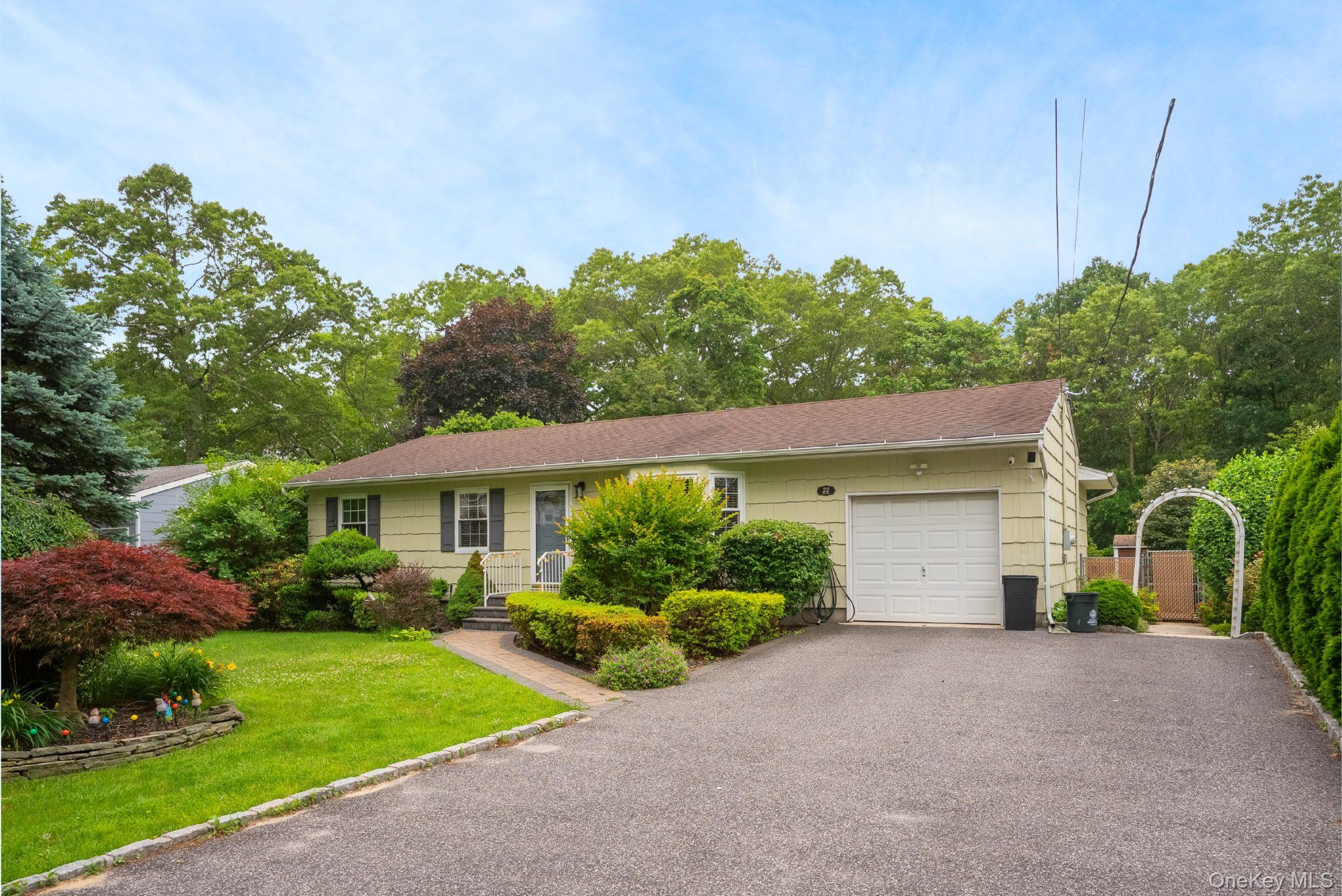 22 Howe Road Coram, NY 11727 - Photo 1 of 1 Gallery Image 1