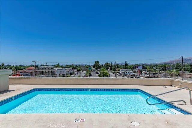 $499,000 | 16940 Chatsworth Street, Unit 208, Granada Hills, CA 91344