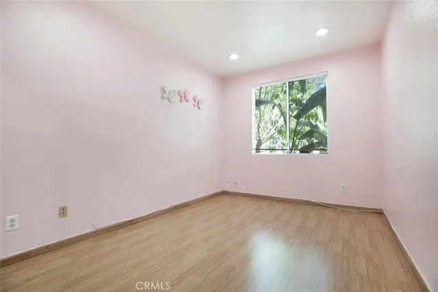 $499,000 | 16940 Chatsworth Street, Unit 208, Granada Hills, CA 91344