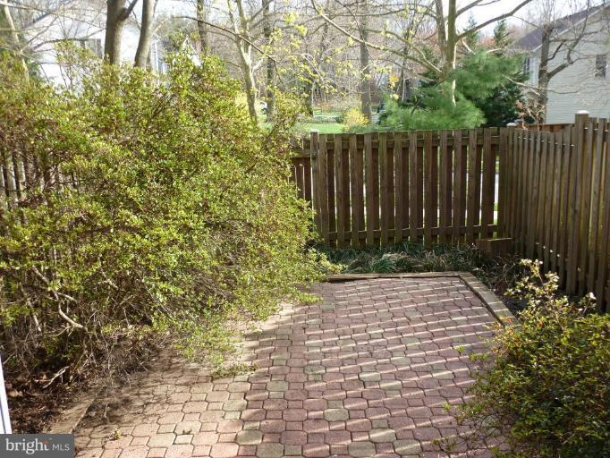 9707 Early Spring Way Columbia, MD 21046 - Photo 10 of 11 Patio