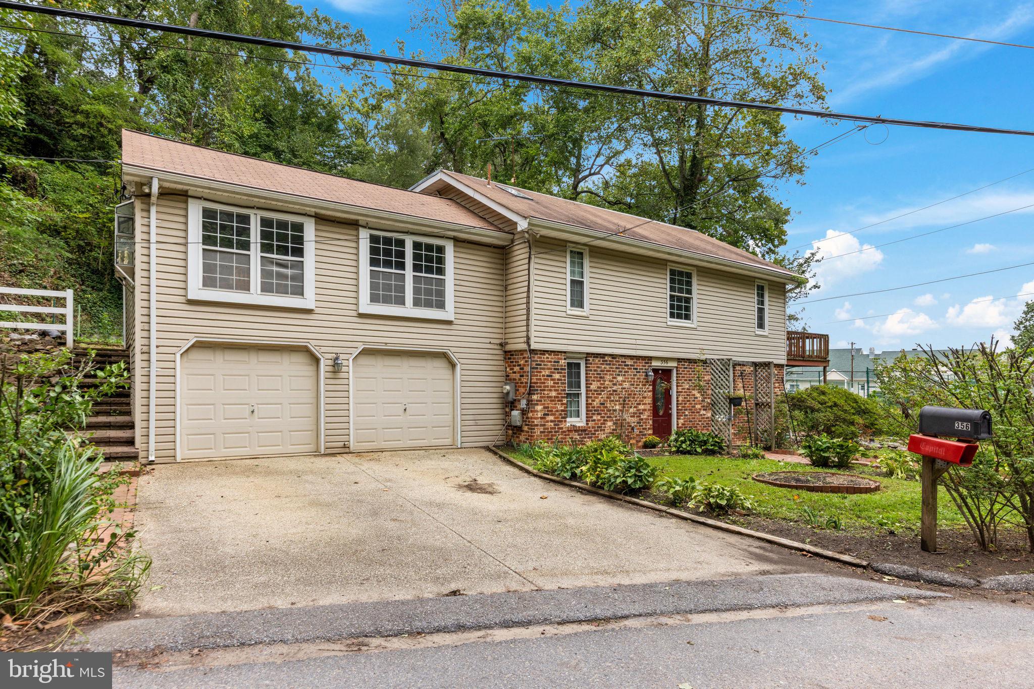 356 Severn Road Annapolis, MD 21401 - Photo 2 of 86 Opportunity to make Epping Forest your home!