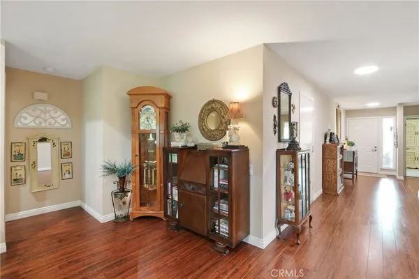 $989,900 | 23902 Villena, Mission Viejo, CA 92692