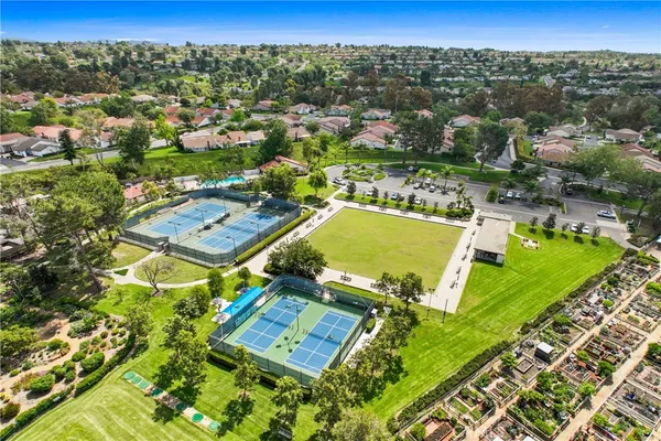 $989,900 | 23902 Villena, Mission Viejo, CA 92692