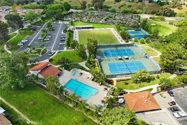 $989,900 | 23902 Villena, Mission Viejo, CA 92692