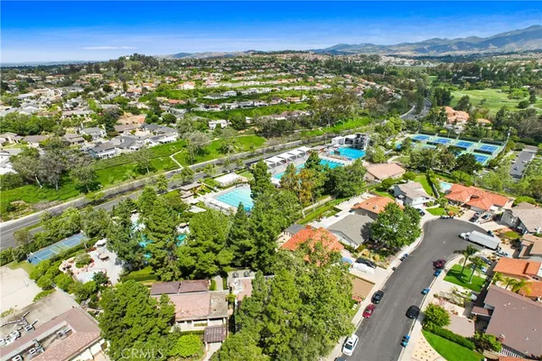 $989,900 | 23902 Villena, Mission Viejo, CA 92692