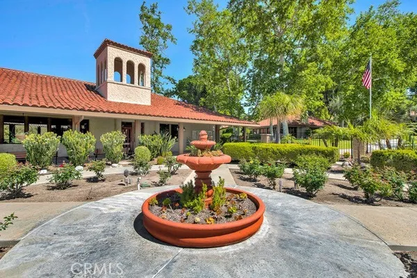 $989,900 | 23902 Villena, Mission Viejo, CA 92692