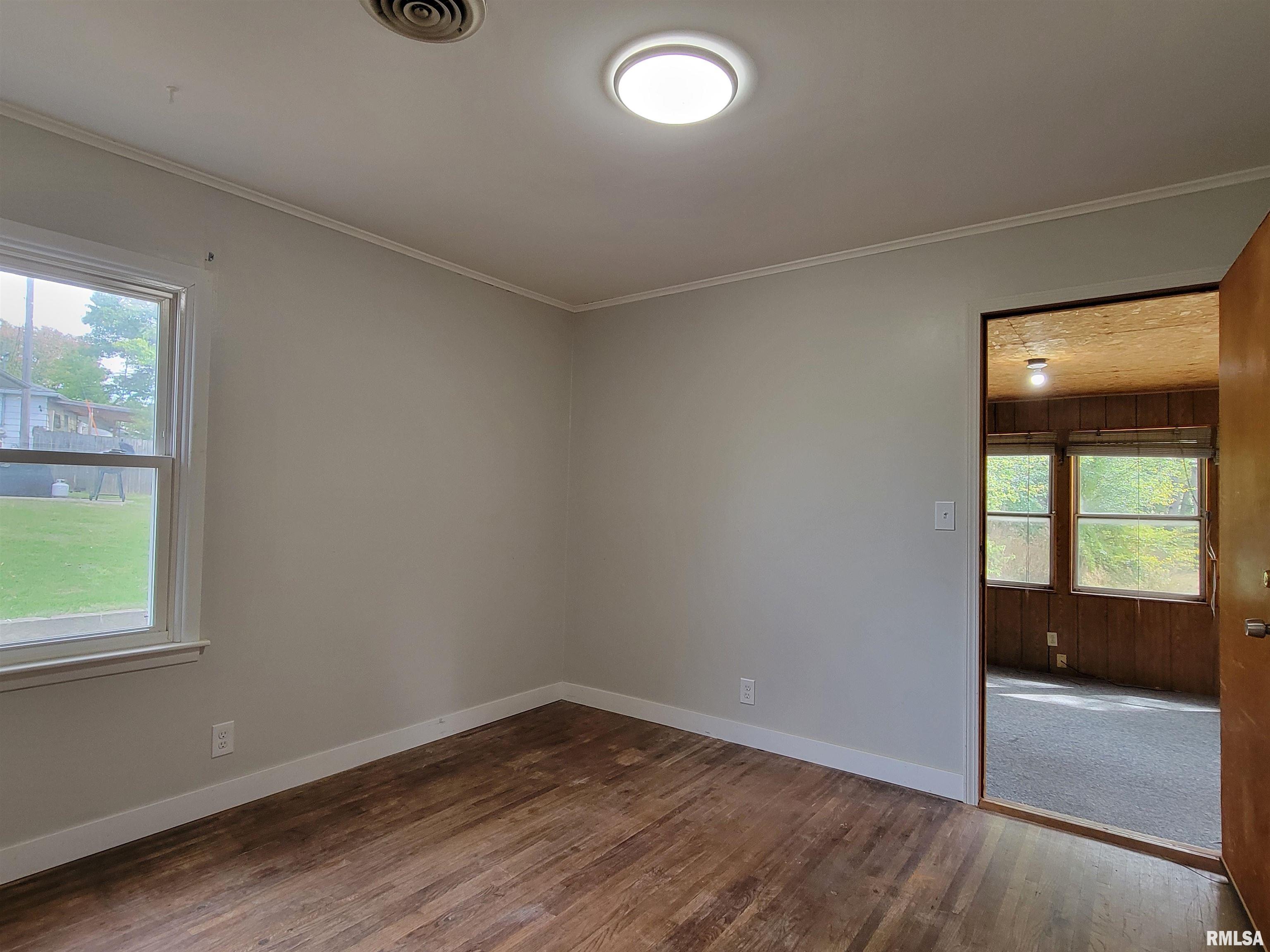 1313 Harrison Drive Clinton, IA 52732 - Photo 18 of 24