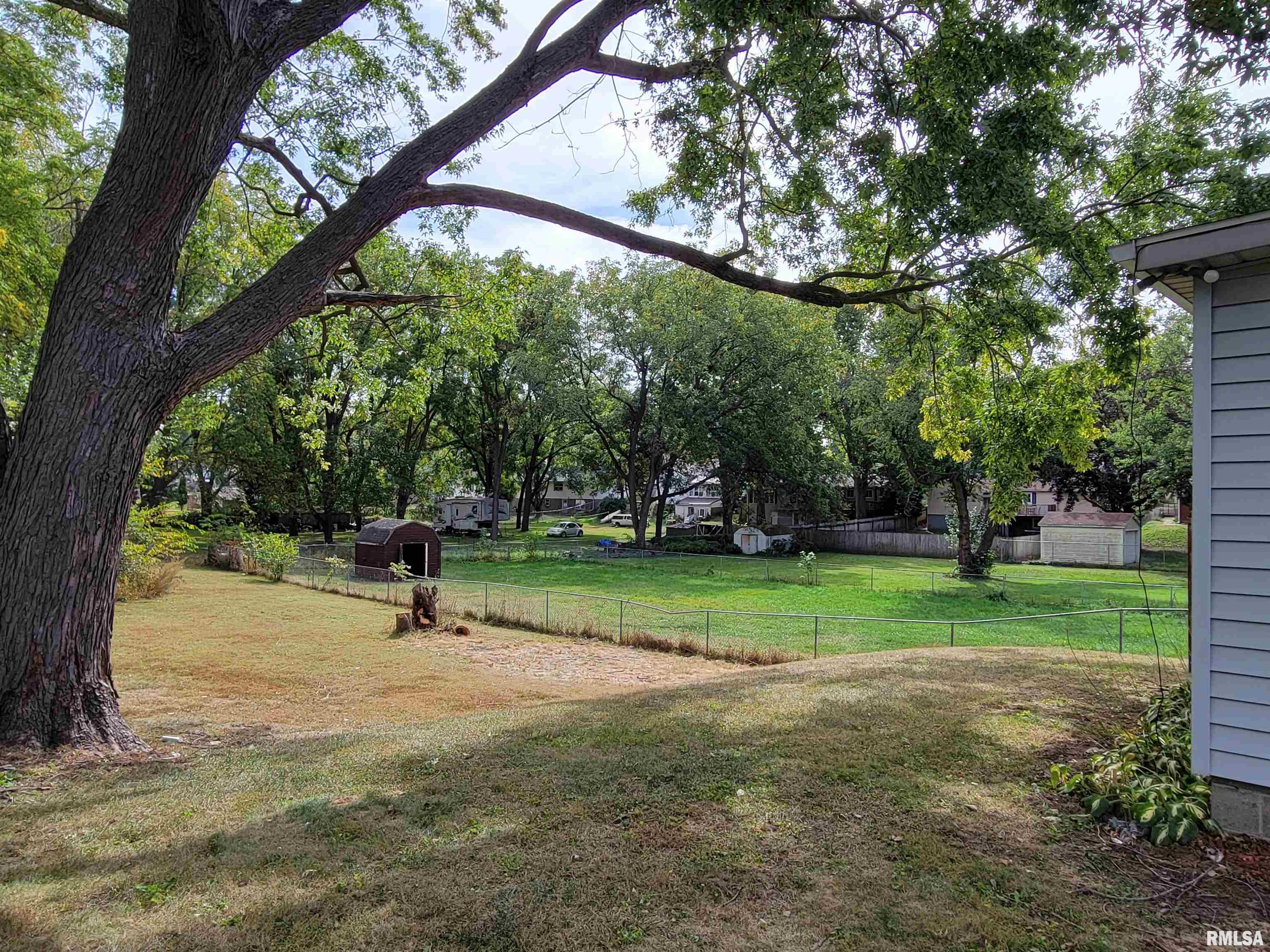 1313 Harrison Drive Clinton, IA 52732 - Photo 22 of 24