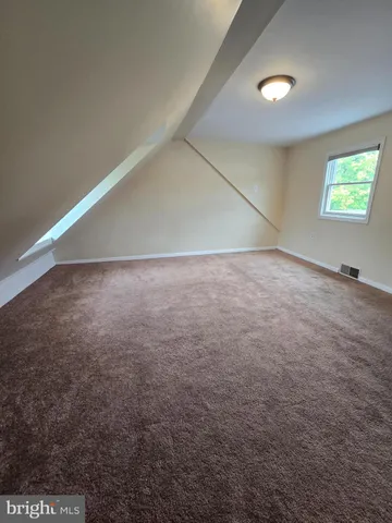 $2,500 | 105 Pensdale Street, Philadelphia, PA 19127