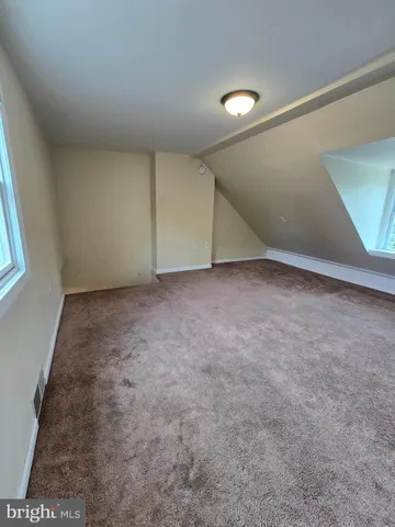 $2,500 | 105 Pensdale Street, Philadelphia, PA 19127