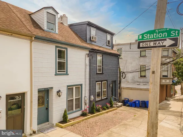 $2,500 | 105 Pensdale Street, Philadelphia, PA 19127