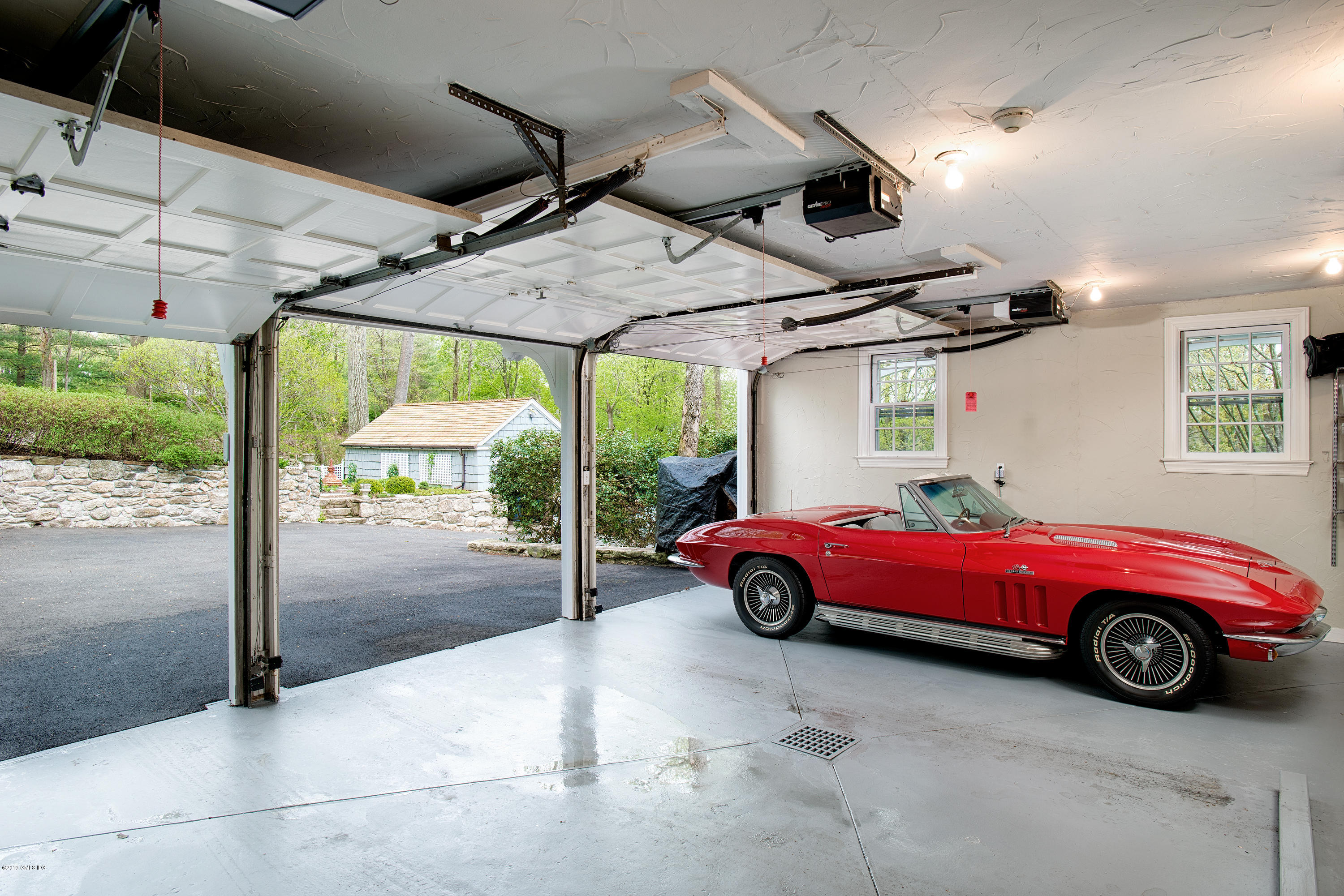 310 Round Hill Road Greenwich, CT 06831 - Photo 17 of 27 051014-P17
