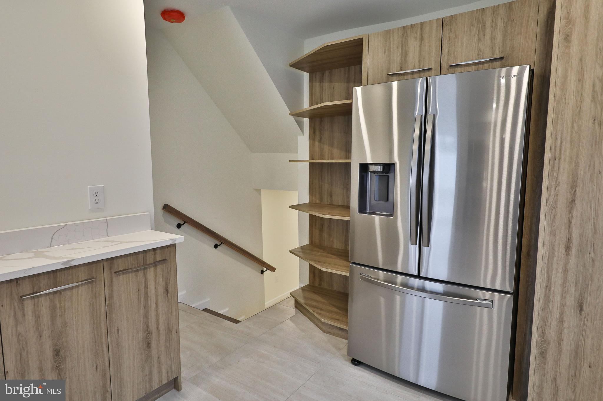 1017 Foster Street Philadelphia, PA 19116 - Photo 4 of 11