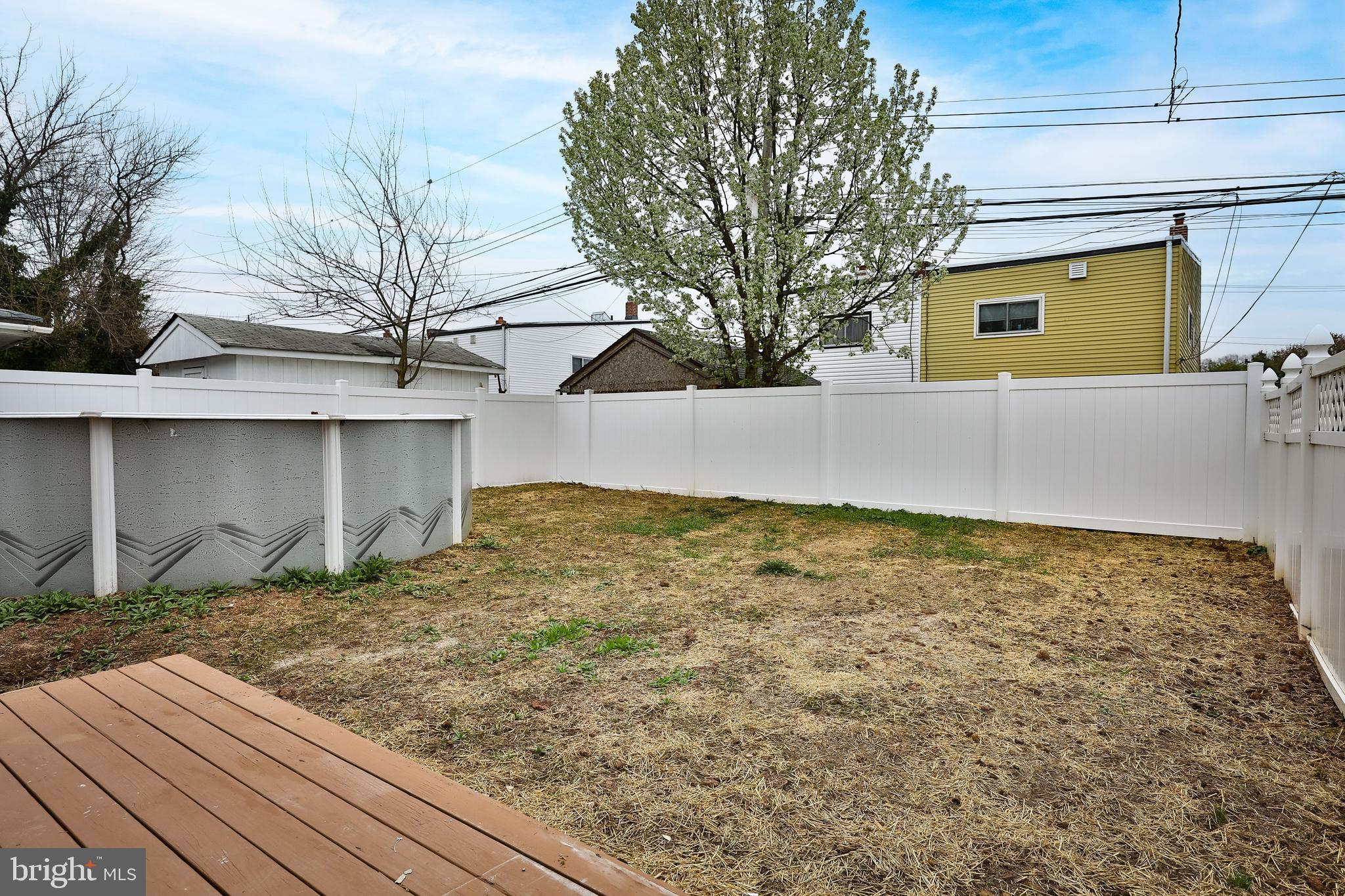 1017 Foster Street Philadelphia, PA 19116 - Photo 10 of 11