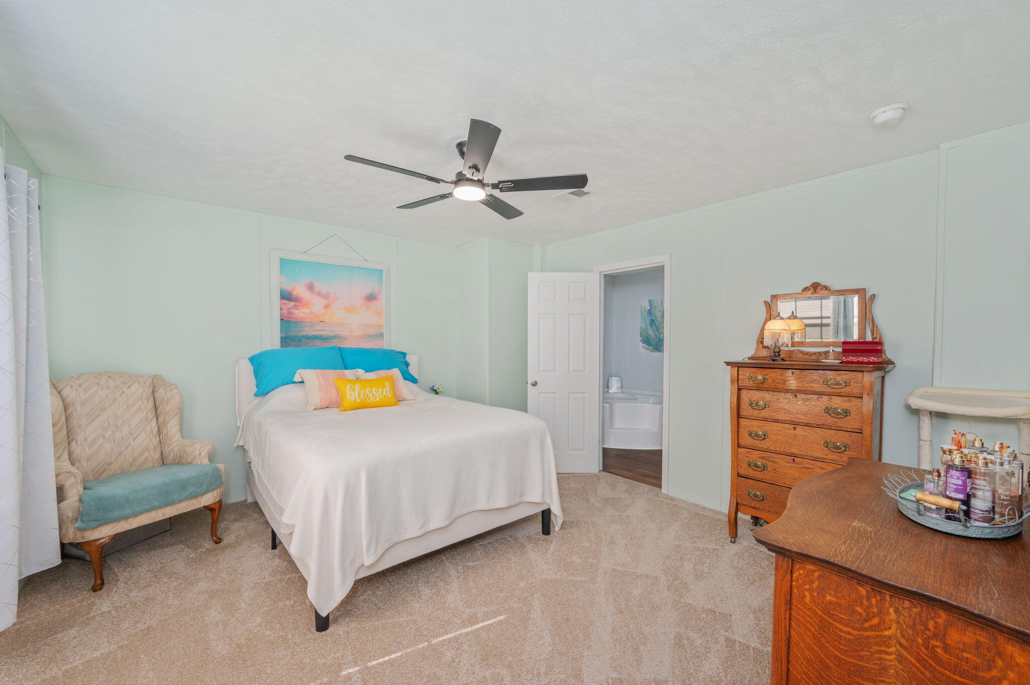 447 Smith Road DeFuniak Springs, FL 32433 - Photo 25 of 39 Master Bedroom