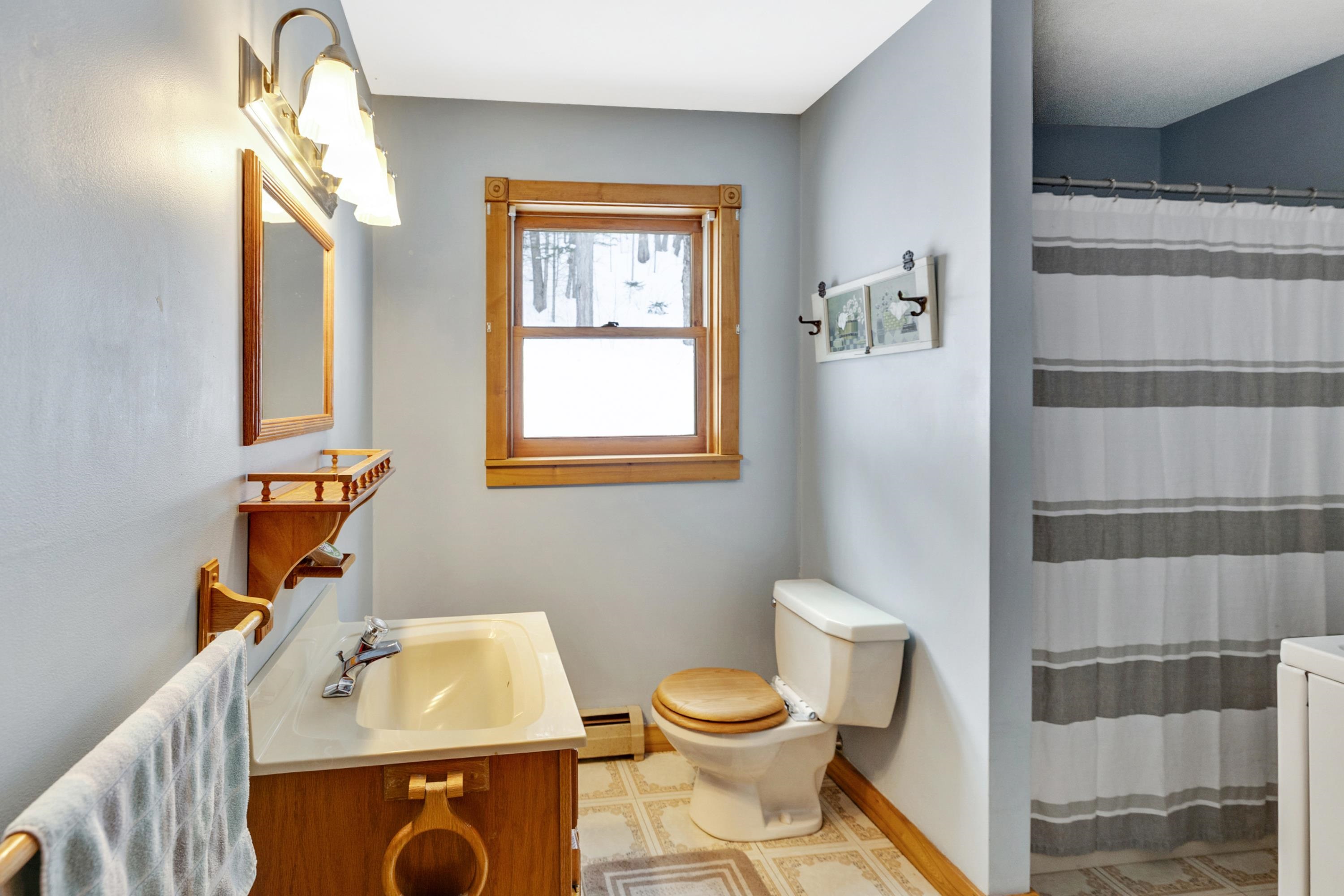 1465 West Echo Lake Road Charleston, VT 05872 - Photo 14 of 50