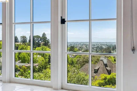 $3,750,000 | 120 Somerset Road, Piedmont, CA 94611