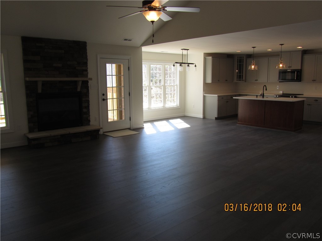 7535 Olivet Church Road New Kent, VA 23124 - Photo 4 of 11 Gallery Image 4