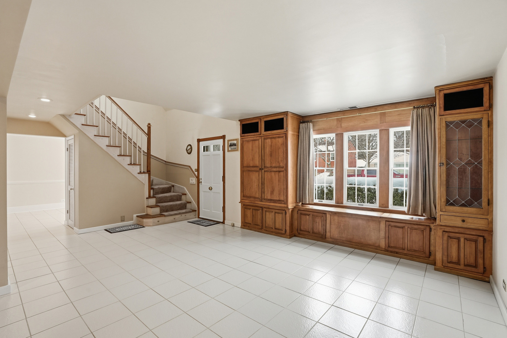 2451 Hawthorne Road Homewood, IL 60430 - Photo 10 of 26 Gallery Image 10