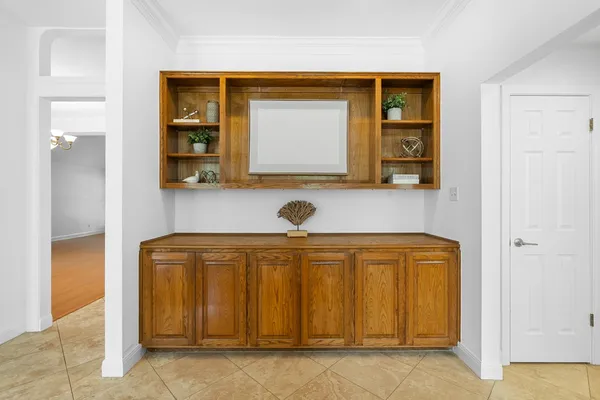 $735,000 | 8813 Marybank Drive, Austin, TX 78750
