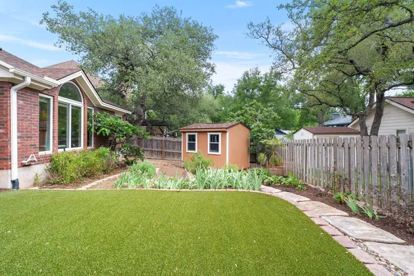 $735,000 | 8813 Marybank Drive, Austin, TX 78750