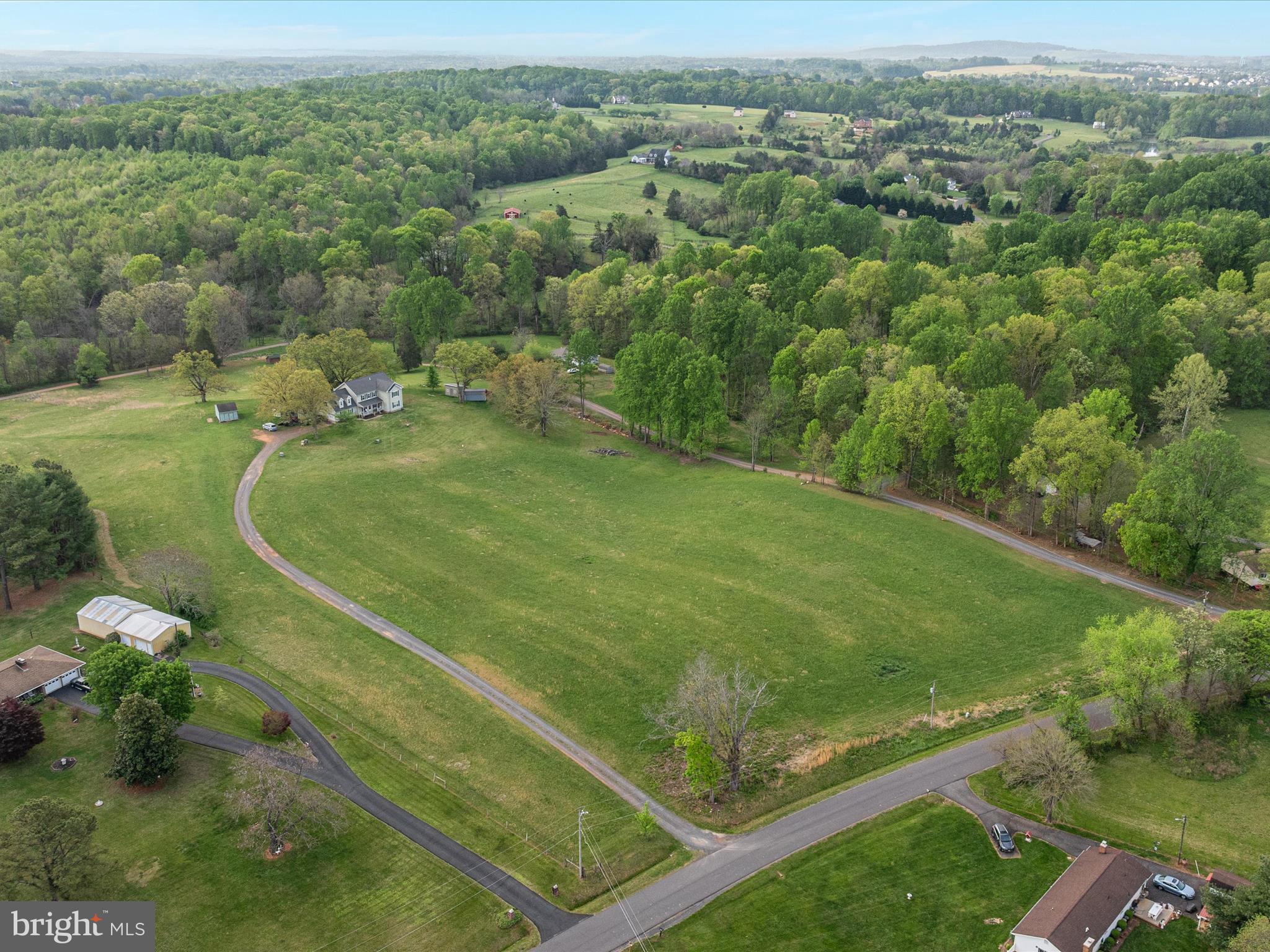31-92e Jamesons Mill Road Culpeper, VA 22701 - Photo 3 of 16 an aerial view of a football ground