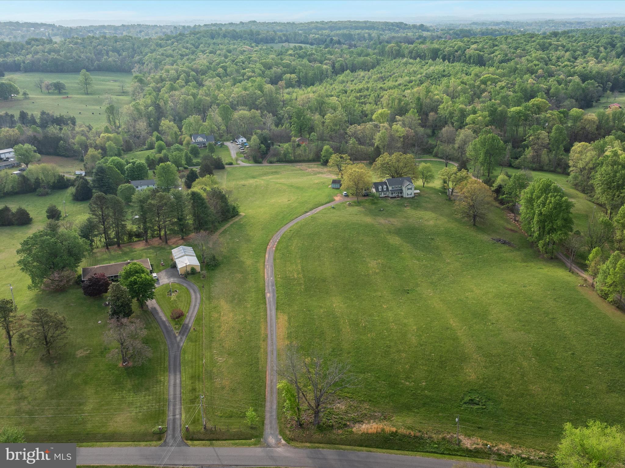 31-92e Jamesons Mill Road Culpeper, VA 22701 - Photo 7 of 16 a view of a bathroom with a sink