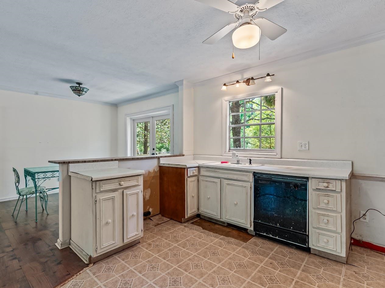 123 Carter Road Crawfordville, FL 32327 - Photo 11 of 39