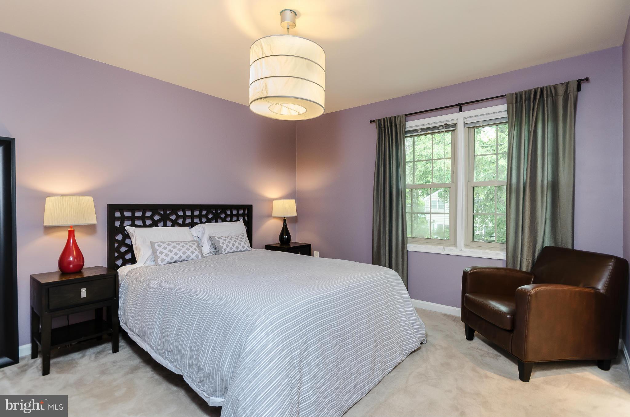 728 West Glebe Road Alexandria, VA 22305 - Photo 11 of 28 a bedroom with bed and window