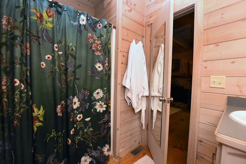 785 Bernhardt Road Ellijay, GA 30536 - Photo 27 of 33 Gallery Image 27