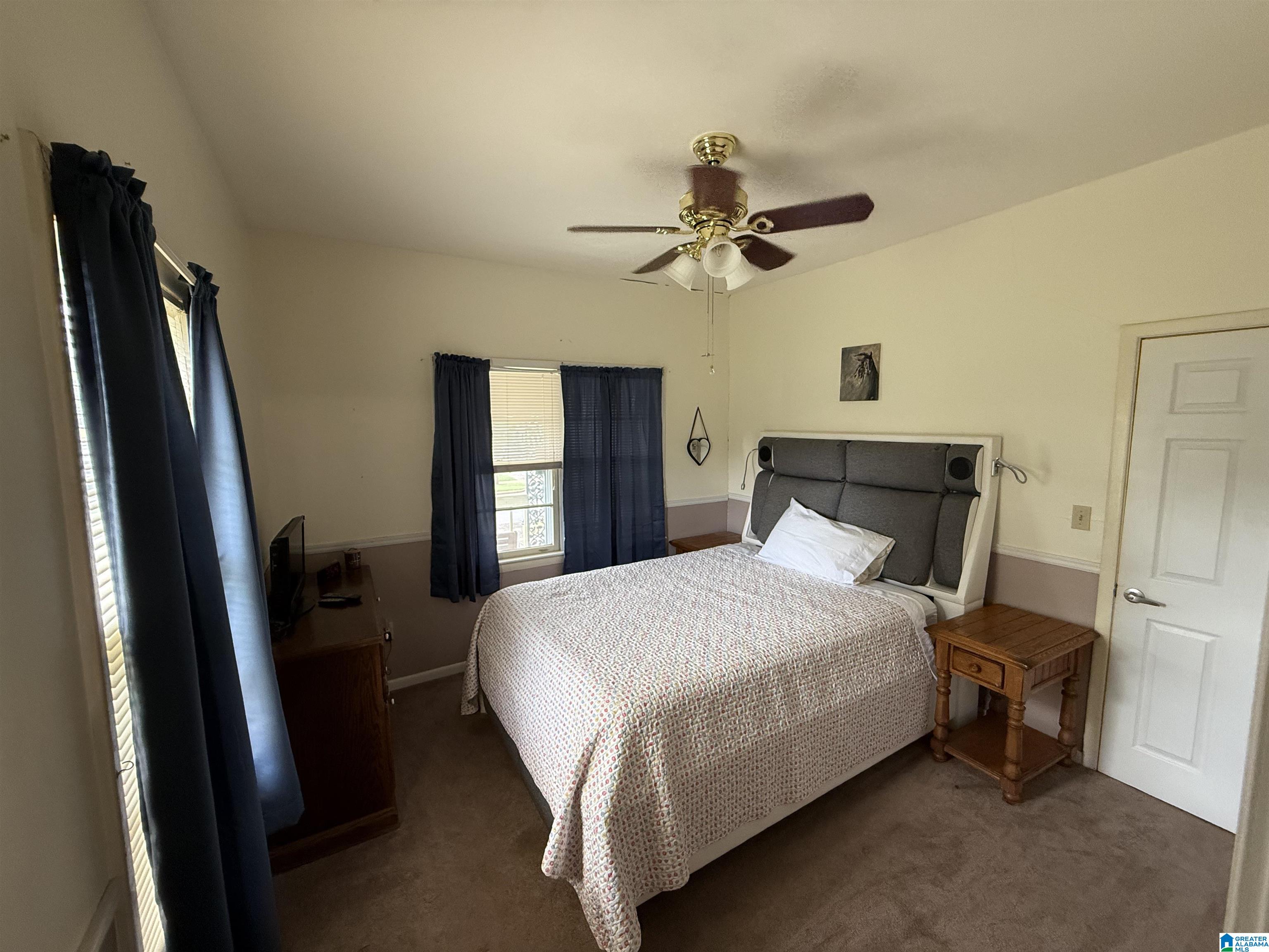 705 West 4th Street Sylacauga, AL 35150 - Photo 6 of 40