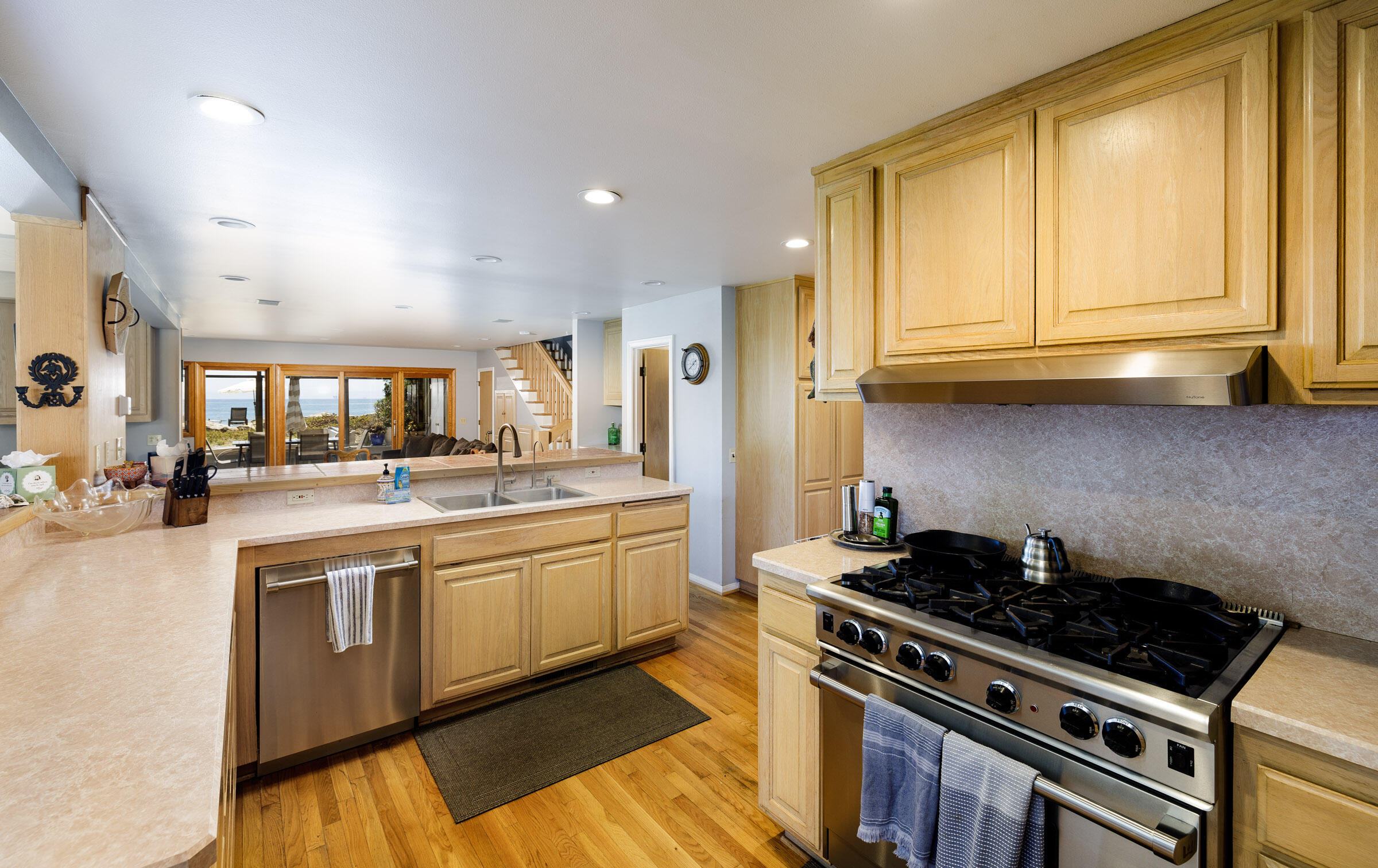 4499 Del Mar Avenue Carpinteria, CA 93013 - Photo 16 of 30 4499 Del Mar_0017