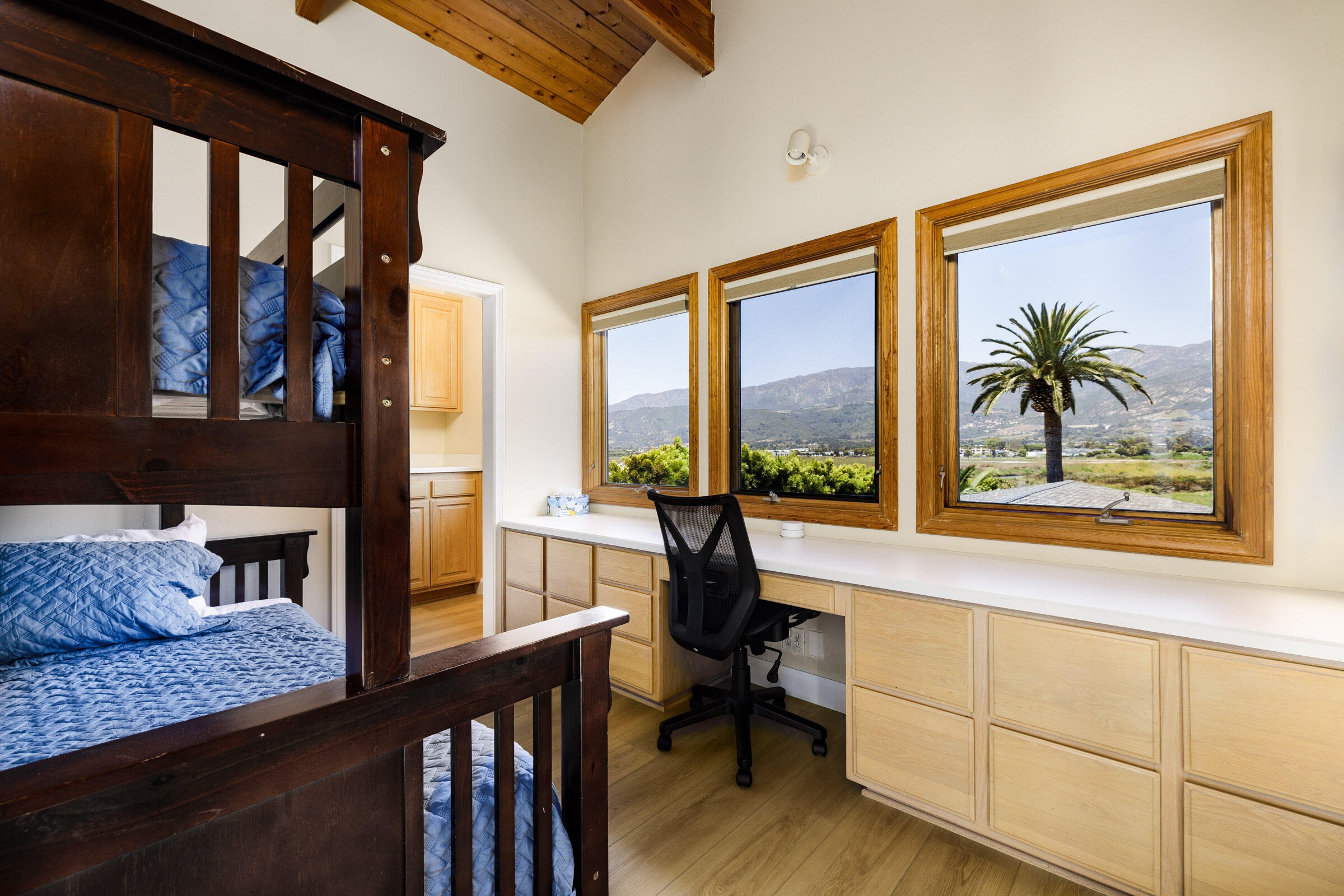 4499 Del Mar Avenue Carpinteria, CA 93013 - Photo 20 of 30 4499 Del Mar_0020