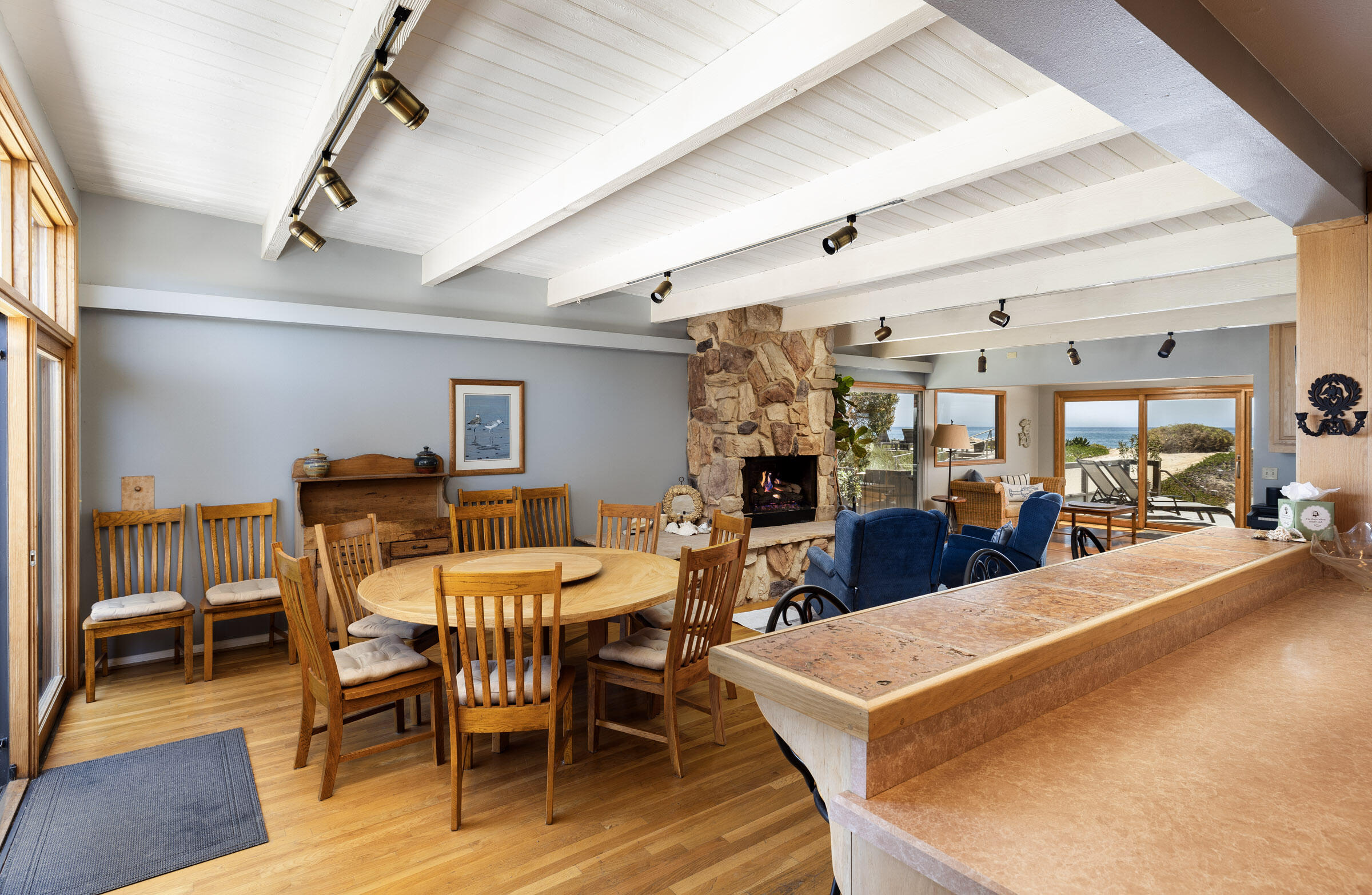 4499 Del Mar Avenue Carpinteria, CA 93013 - Photo 10 of 30 4499 Del Mar_0011