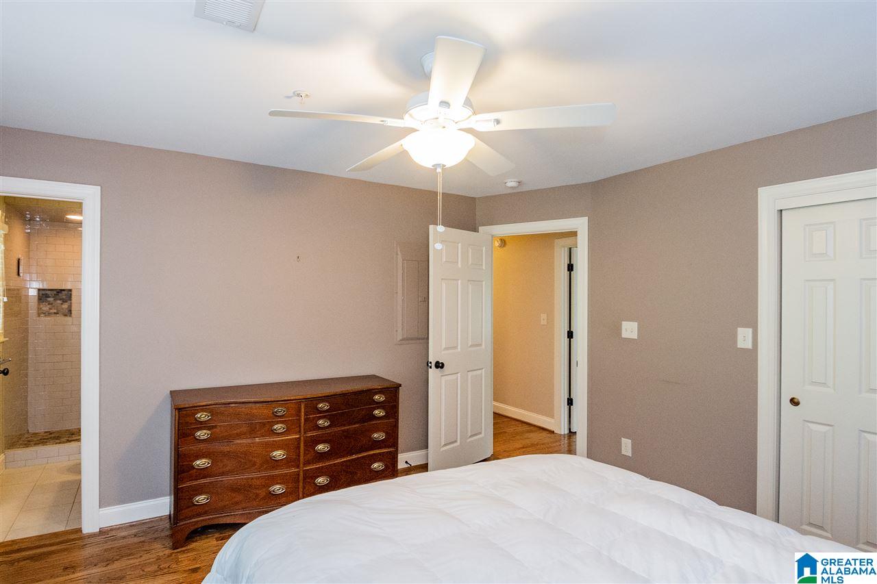 4021 Montclair Road, Unit 4021 Mountain Brook, AL 35213 - Photo 19 of 33