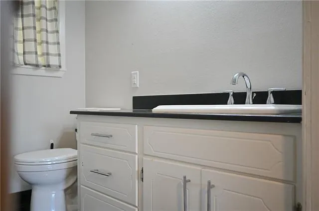 $189,900 | 4227 East Main Street, Hessmer, LA 71341