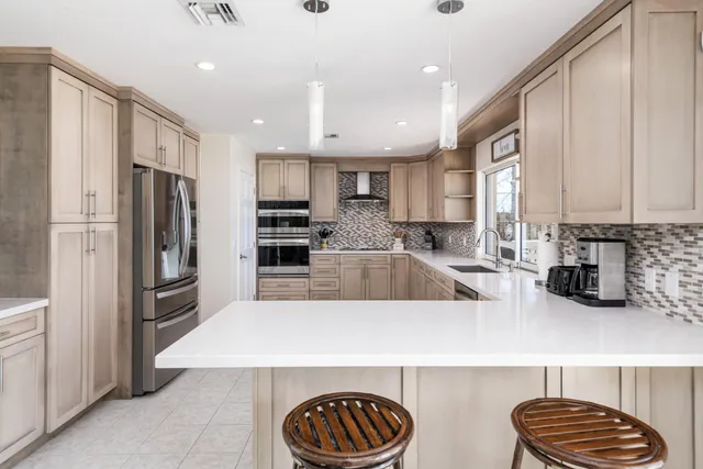 $2,399,000 | 11399 6th Ave Ocean, Marathon, FL 33050